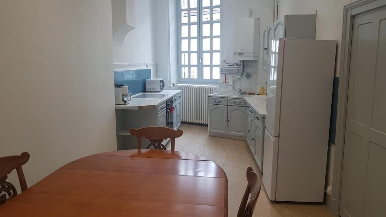 Hyper Centre - 3 Chambres - Gare - Wifi - Cosy Bourg-en-Bresse Exterior photo